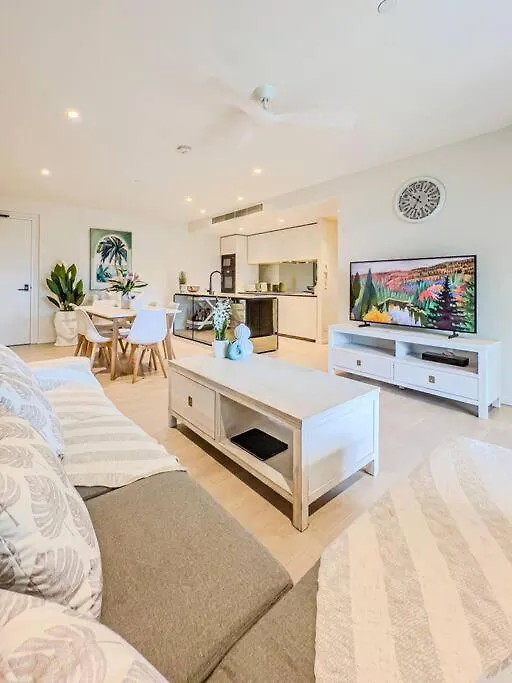 Palm Beach Luxury Getaway Gold Coast Apartment