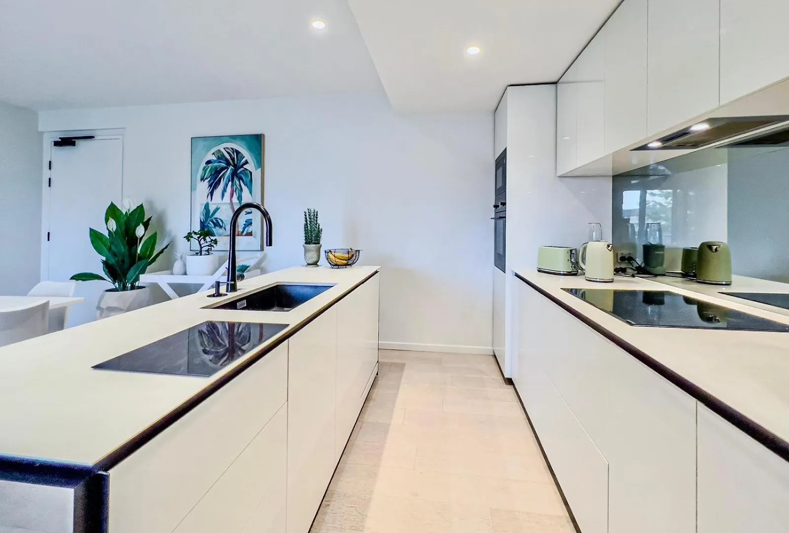 Palm Beach Luxury Getaway Gold Coast Apartment