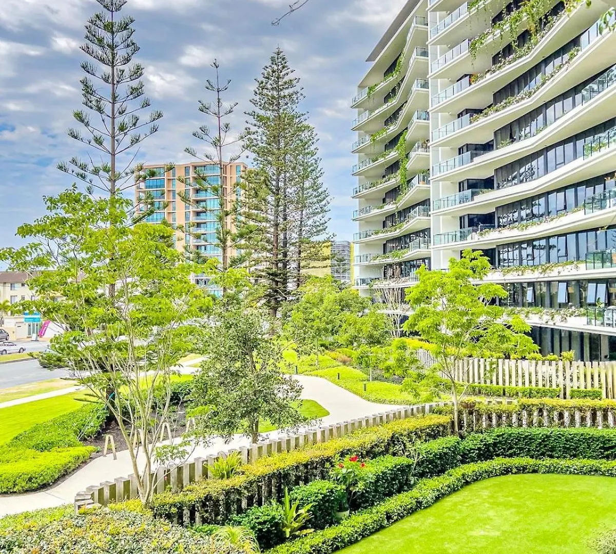 Palm Beach Luxury Getaway Gold Coast