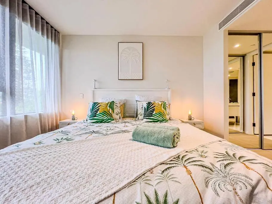Palm Beach Luxury Getaway Gold Coast 0*,  Avustralya