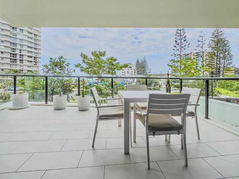 Daire Palm Beach Luxury Getaway Gold Coast Avustralya