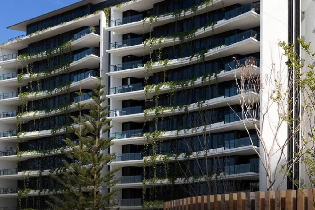 Palm Beach Luxury Getaway Gold Coast